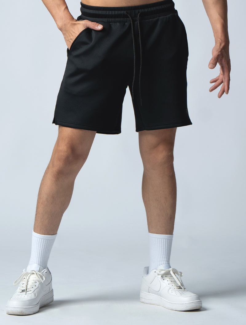 AirFlex™ functional split training shorts (black)